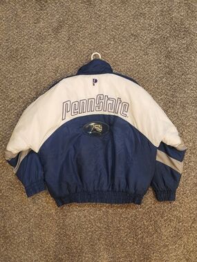 Vintage Pro Player Penn State Navy and White Vintage Puffy Jacket Size Large
